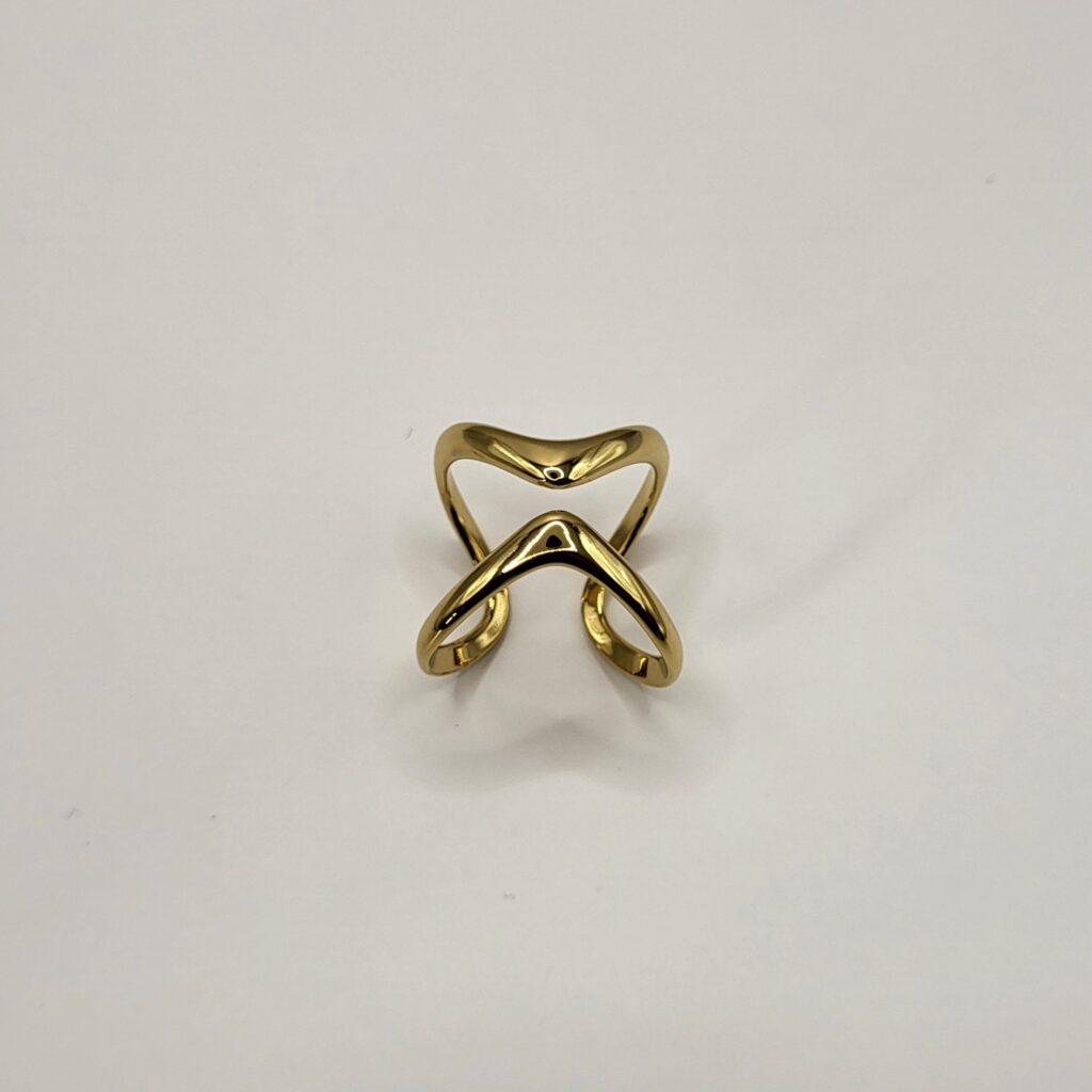 Ring met X vorm